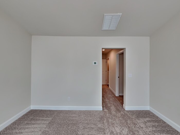 Building Photo - 123 Wayne Ln