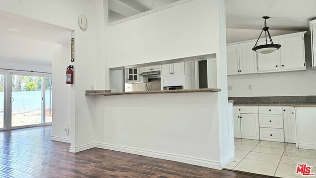 Building Photo - 20811 Tiara St