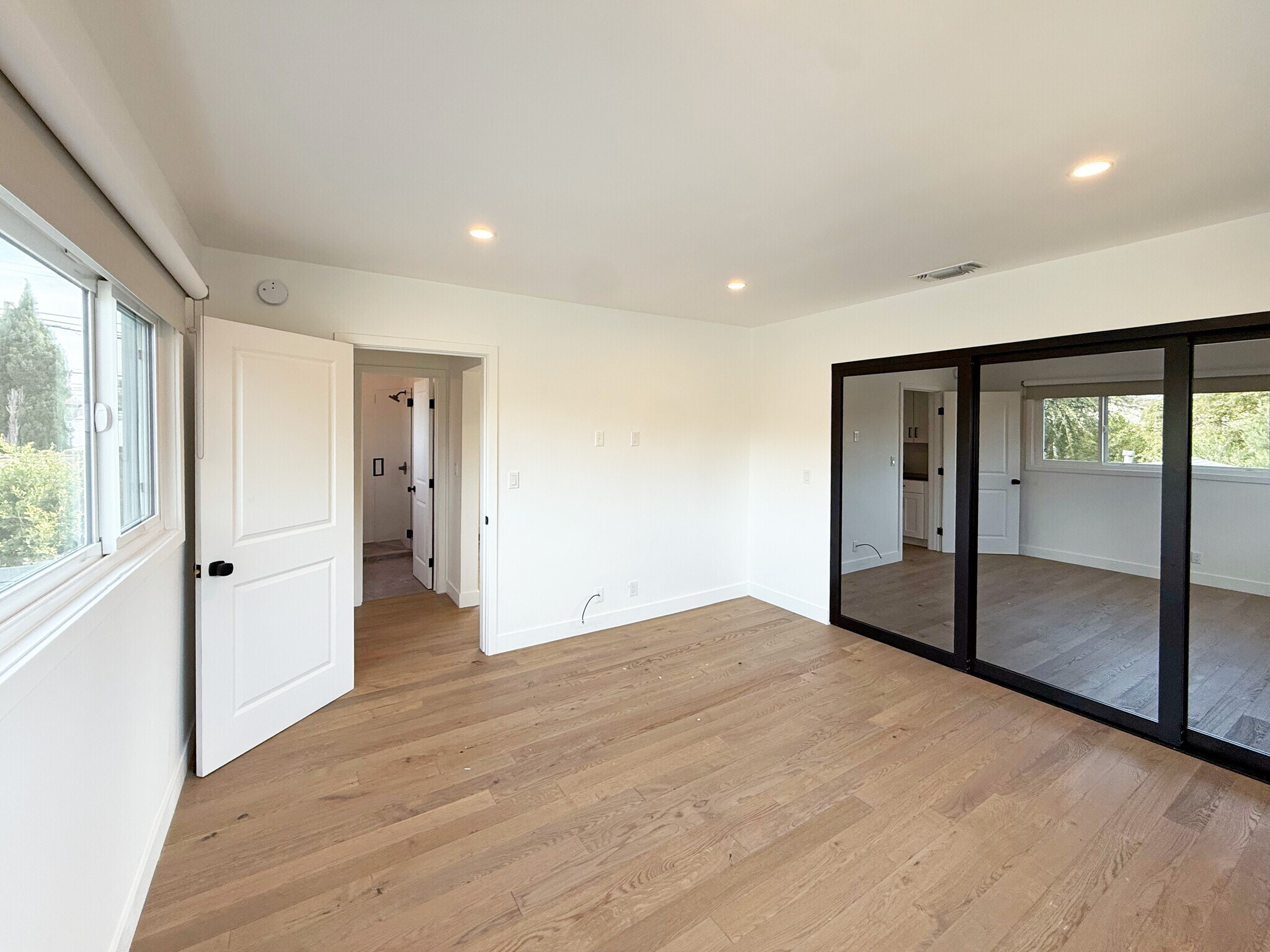 Building Photo - 1756 Franklin St