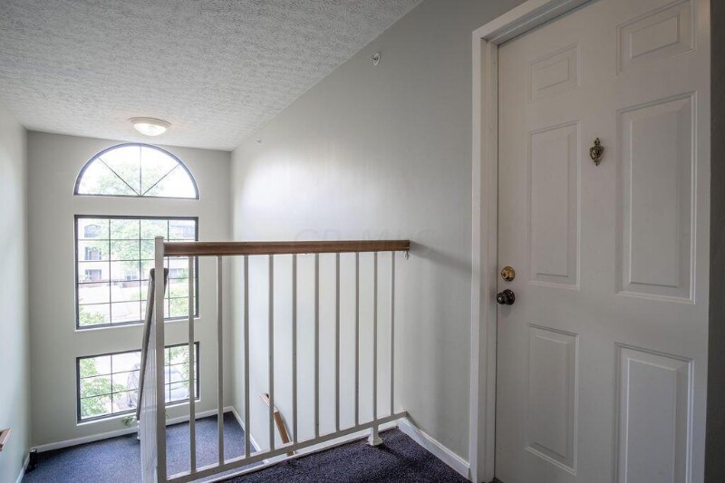 Building Photo - 2323 Vicente Ct