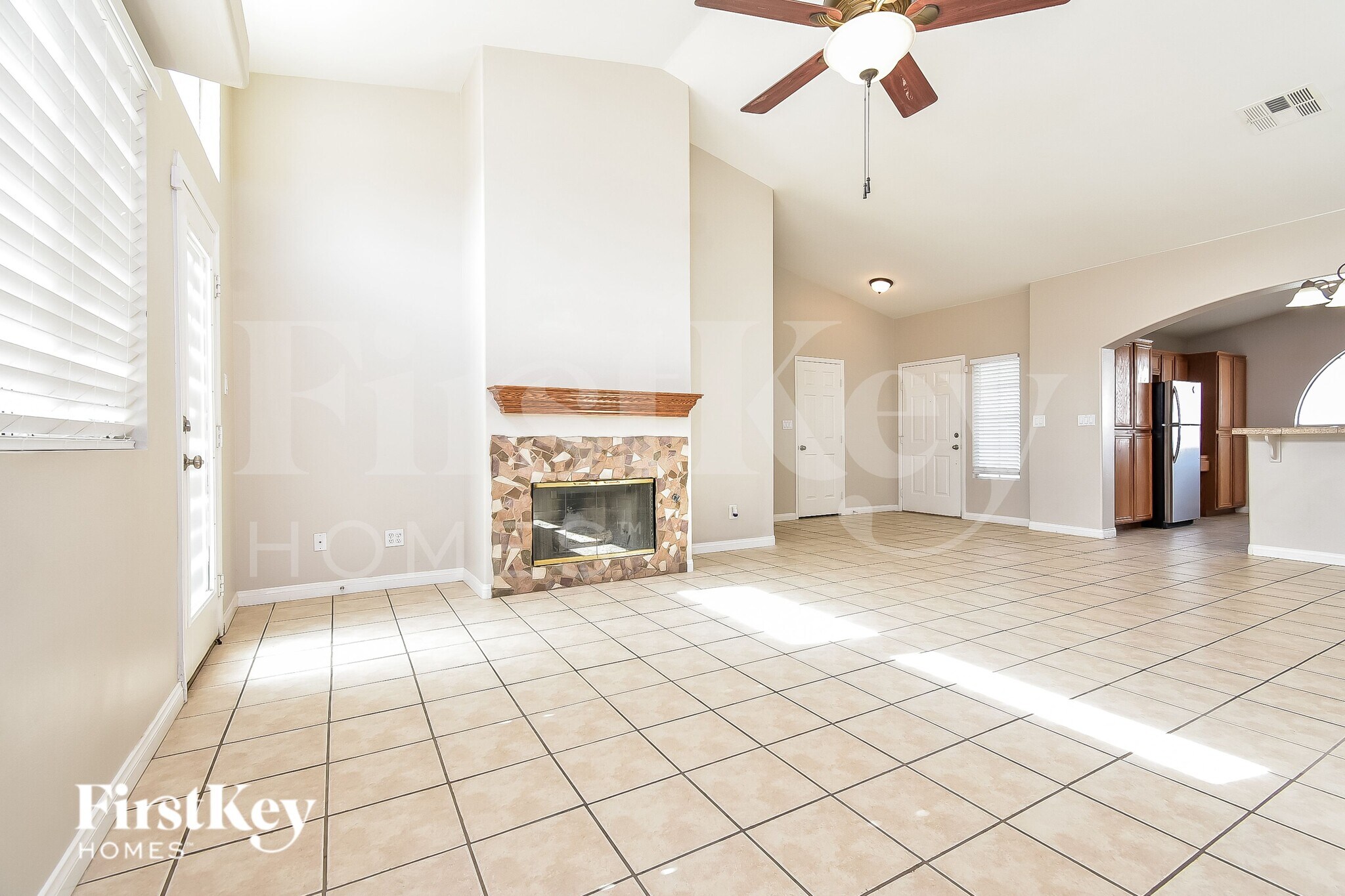 Building Photo - 3909 Linniki St