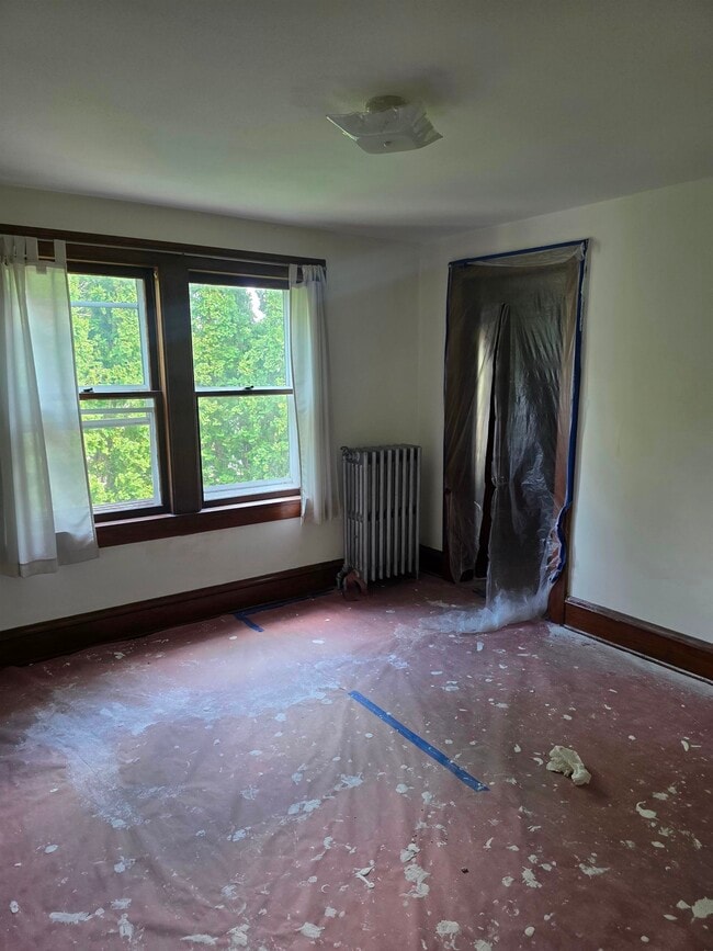Building Photo - 506 Springdale St