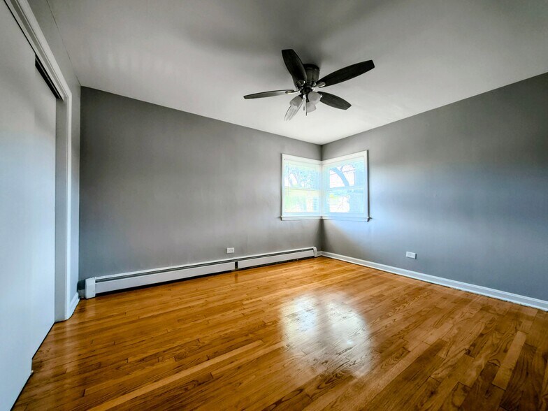 Building Photo - 1601 S 58th Ave