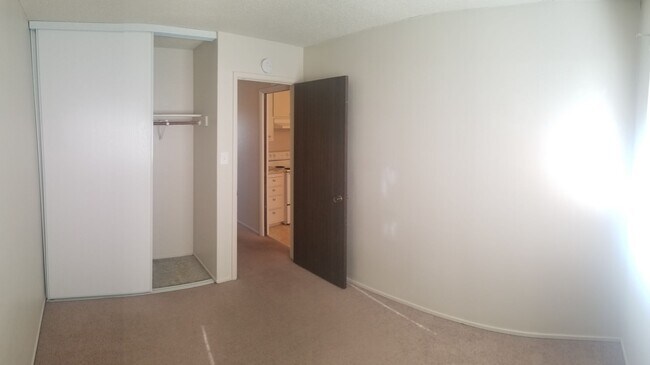 Building Photo - Utilities Included! Hayward 2-Bedroom with On-Site Laundry & Parking