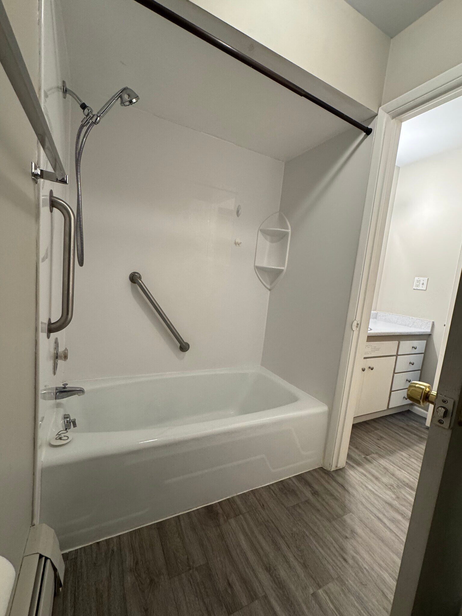 Building Photo - 2921 E 32nd Ave