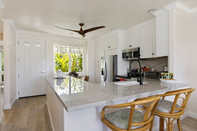 Building Photo - Furnished 2 Bedroom Condo at Kona Sea Ridge