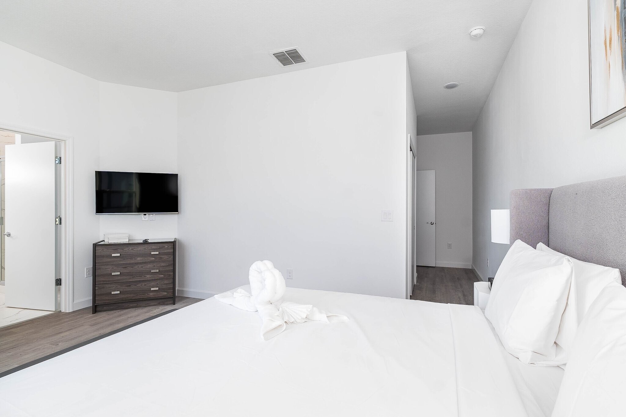 Building Photo - 277 Famagusta Dr