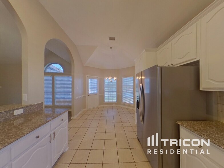 Building Photo - 7133 Denver City Dr