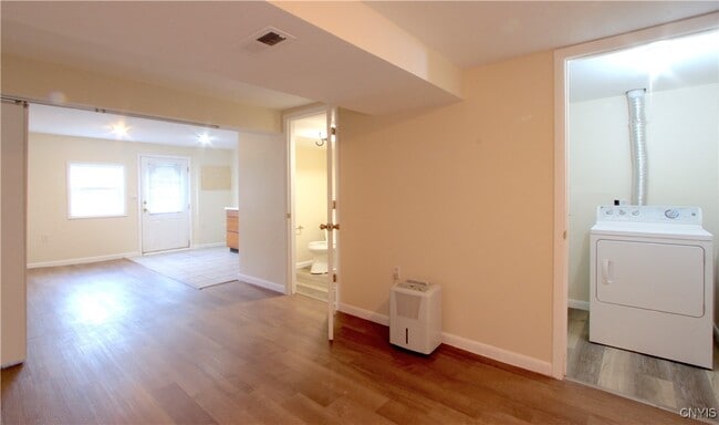 Building Photo - 8394A Shallowcreek Rd