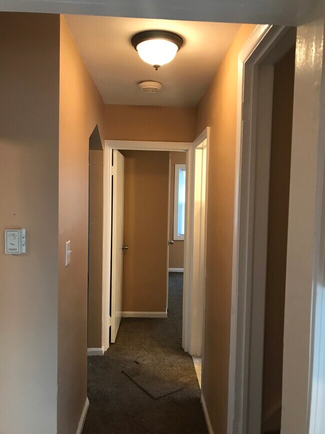 Building Photo - 7265 Braile St