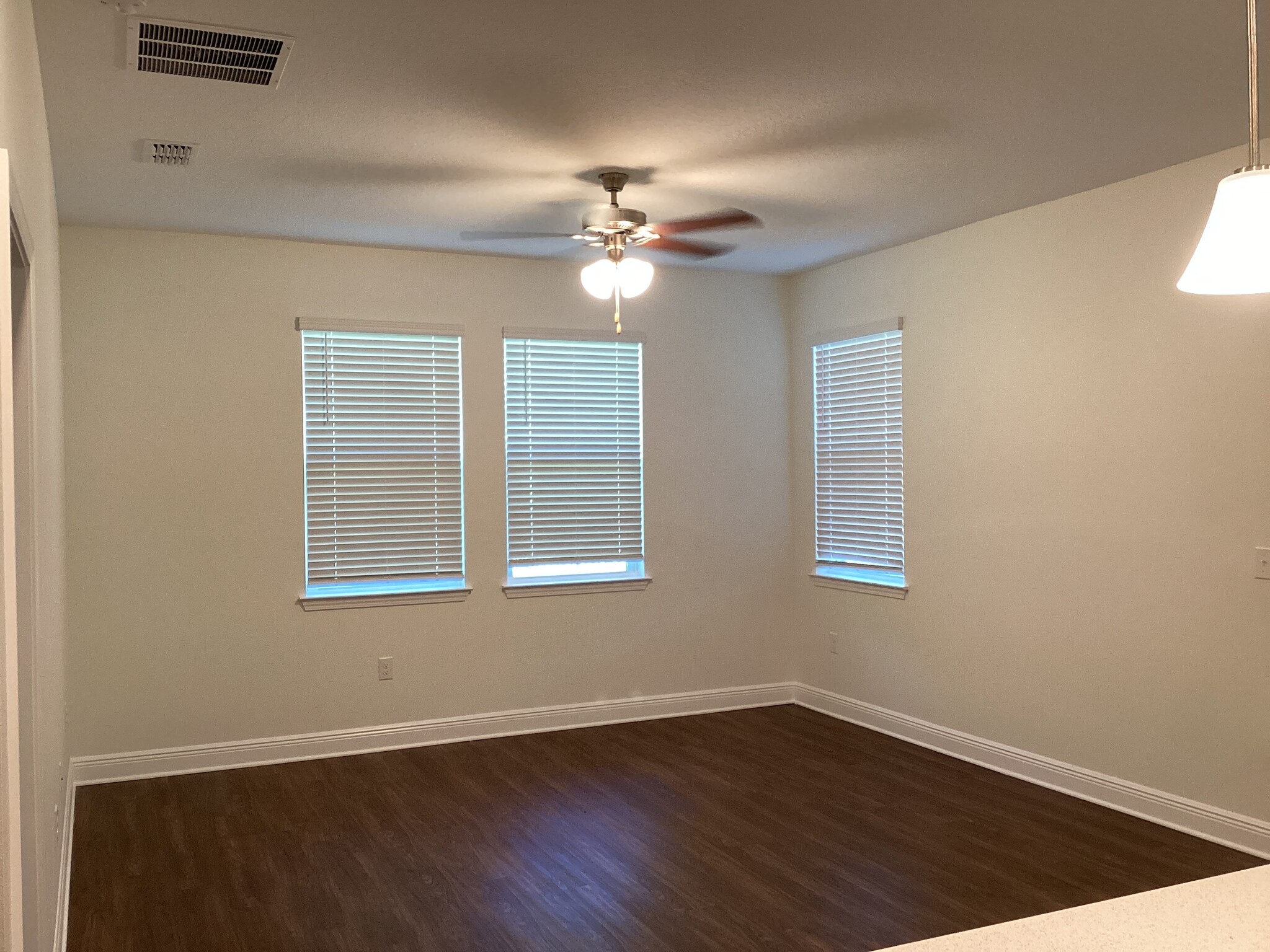 Building Photo - 20307 Calla Lily Dr