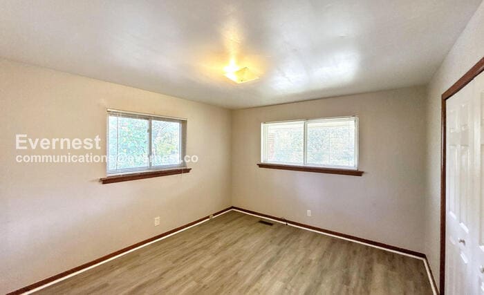 Building Photo - 2801 Berkley Dr