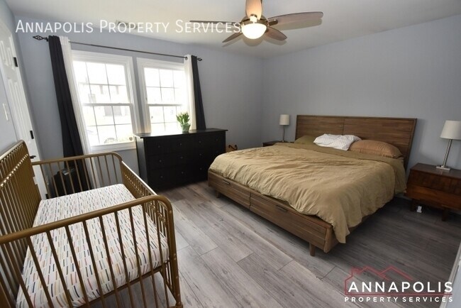 Building Photo - 2500 Symphony Ln