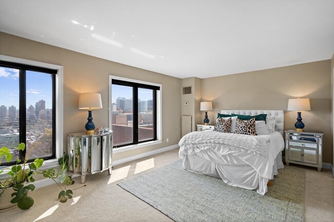 Building Photo - 1080 Wisconsin Ave NW