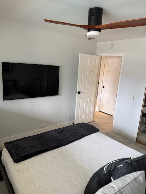 Building Photo - 2857 N Los Felices Rd