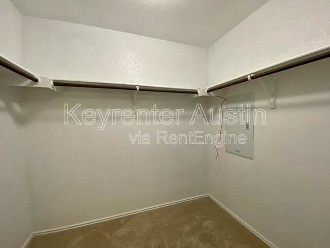 Building Photo - 5708 Shanjia Dr