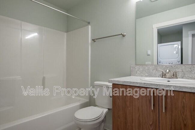 Building Photo - 13001 S Crompton Lane