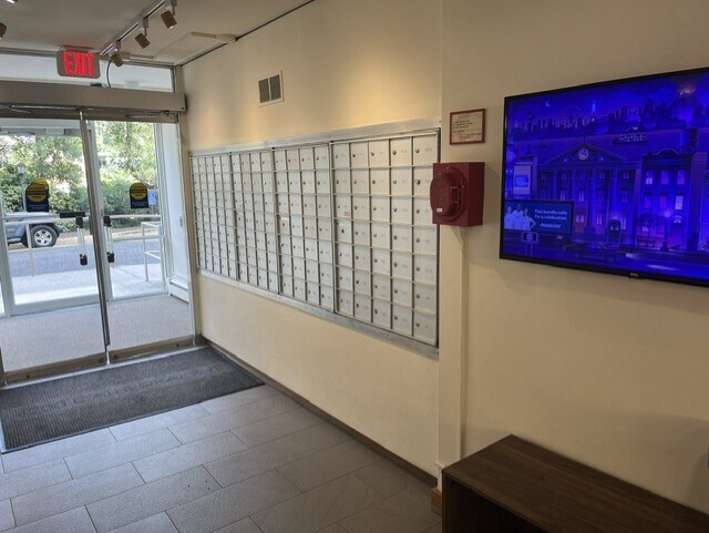 Mailboxes - 4200 Cathedral Ave NW