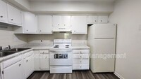 Building Photo - 441 N Broadway St