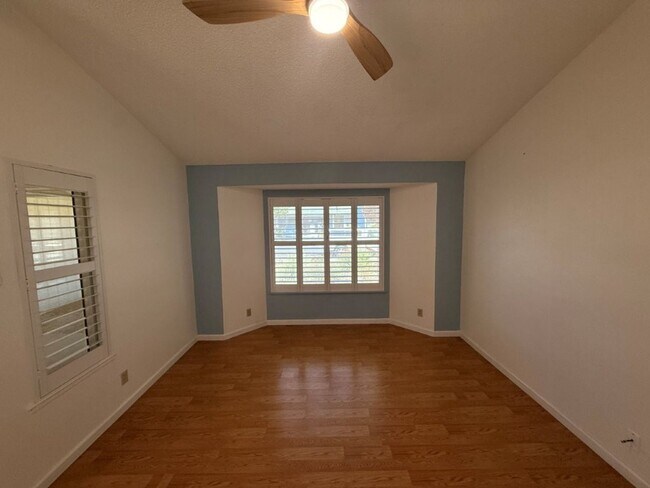 Building Photo - Modern 4 Bedroom One Story *Vacaville