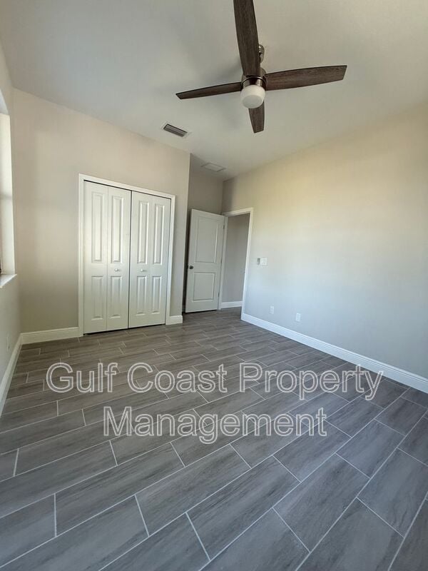 Building Photo - 1229 NE 19th Ave