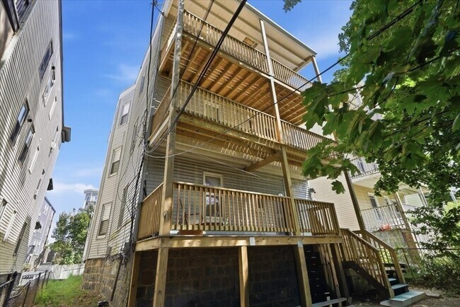Building Photo - 29 Mt Ida Rd