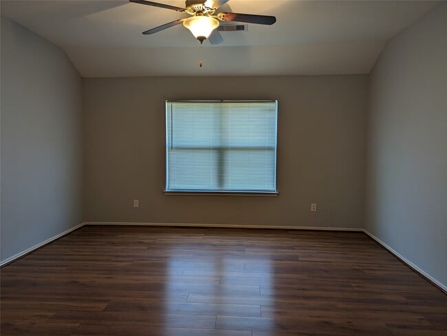 Building Photo - 12414 Teton Peak Way