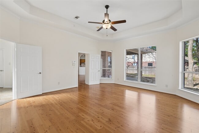 Building Photo - 4807 Wellington Way