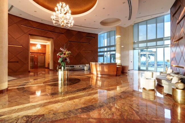 Building Photo - 1600 S Ocean Blvd