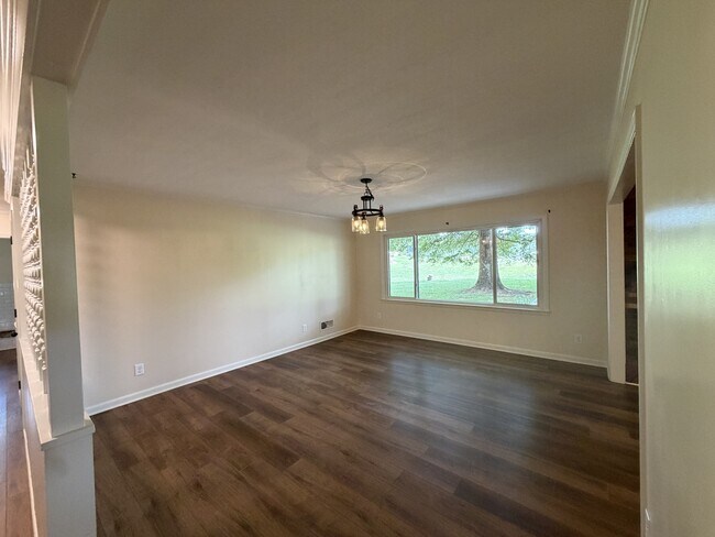 Building Photo - 1130 Turnersburg Hwy