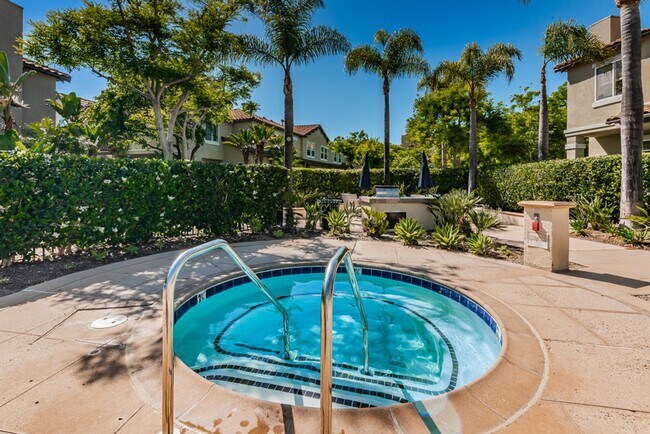 Building Photo - Beautifully Furnished Carlsbad Rental Near...