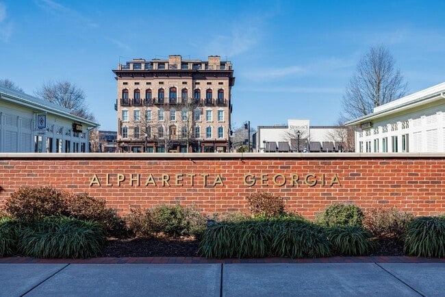 Building Photo - 308 Burgess Walk