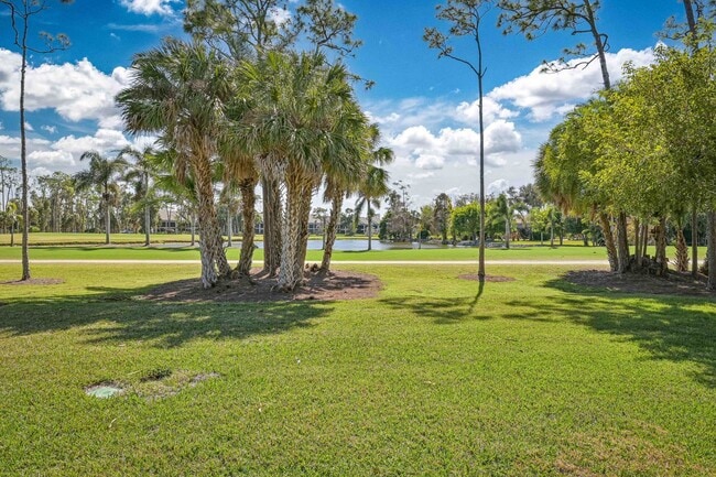 Building Photo - NOW AVAILABLE - First Floor Condo with 1 Car Garage in Eagle Ridge!