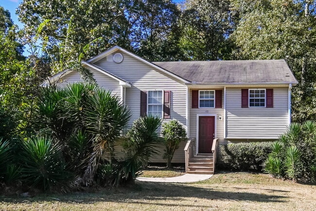 Building Photo - 40 Hunters Ridge Ct