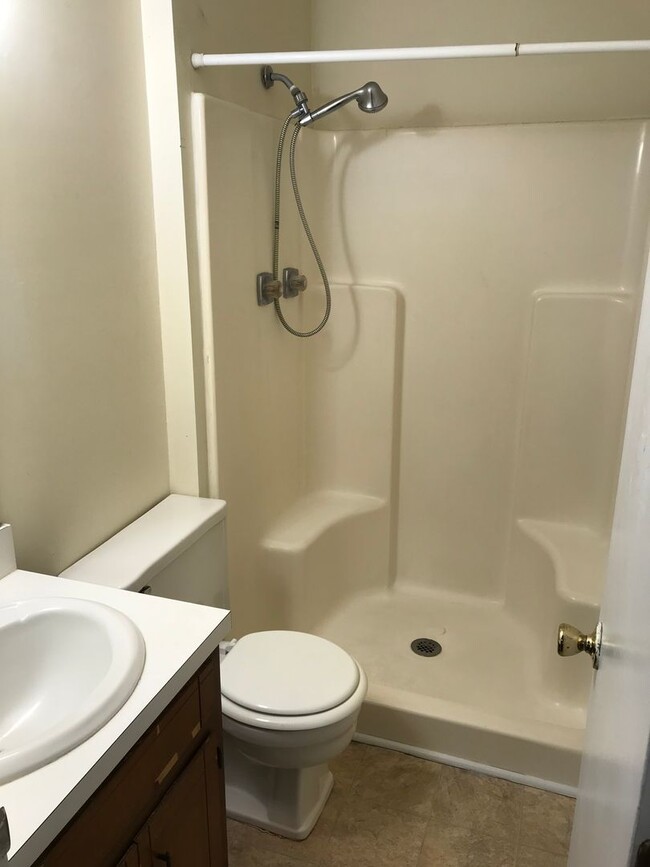 Building Photo - Havelock Home in College Park Subdivision