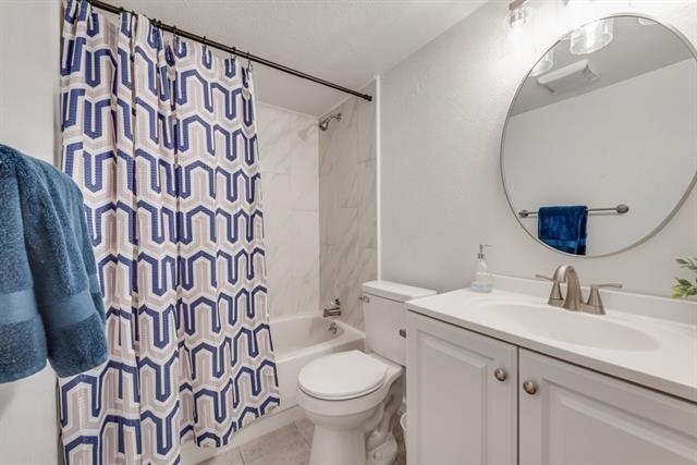 Building Photo - 5317 Rutledge Ct