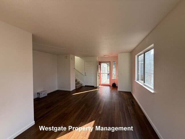 Building Photo - 737 Judith Ct