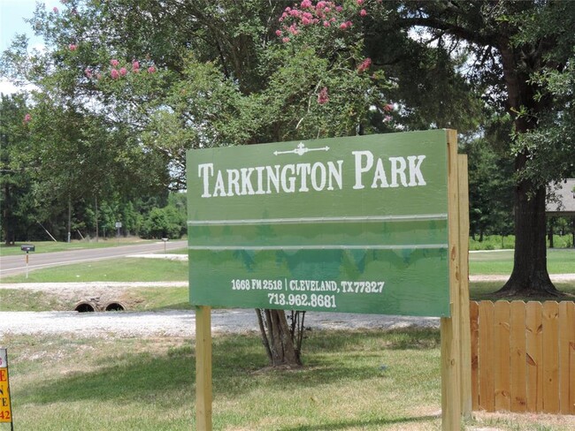 Building Photo - 1668 Fm 2518 Cleveland Tx-