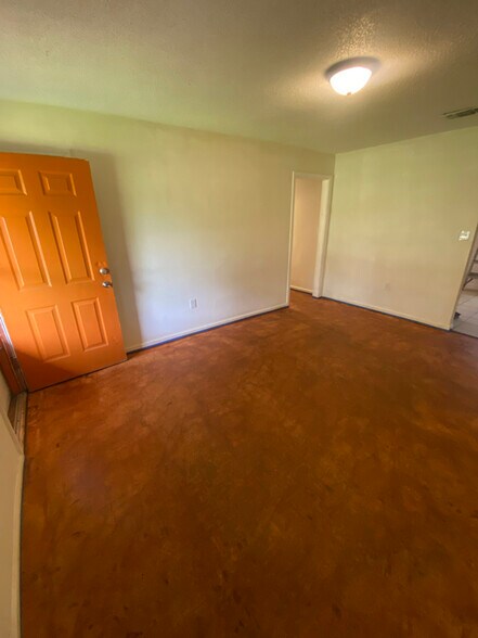 Building Photo - 4106 2nd St