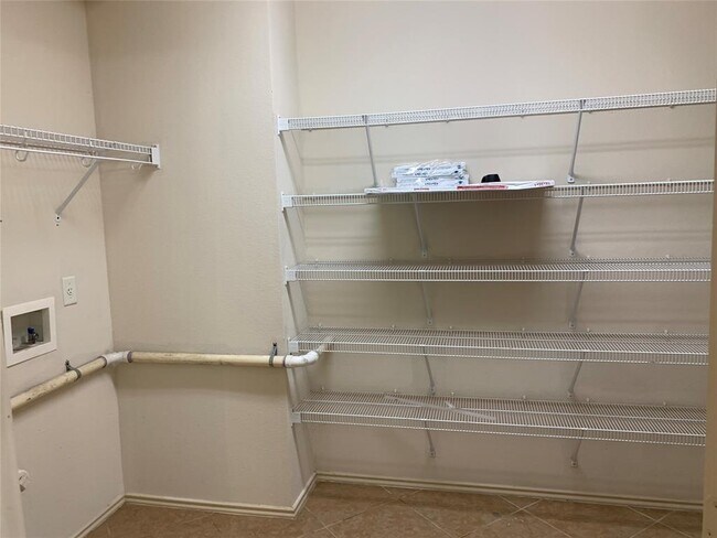 Building Photo - 3667 Spring Canyon Trail