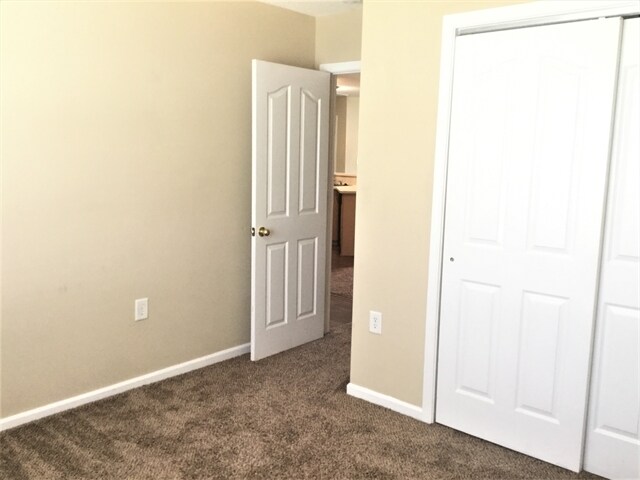 Building Photo - 127 Hampshire Dr