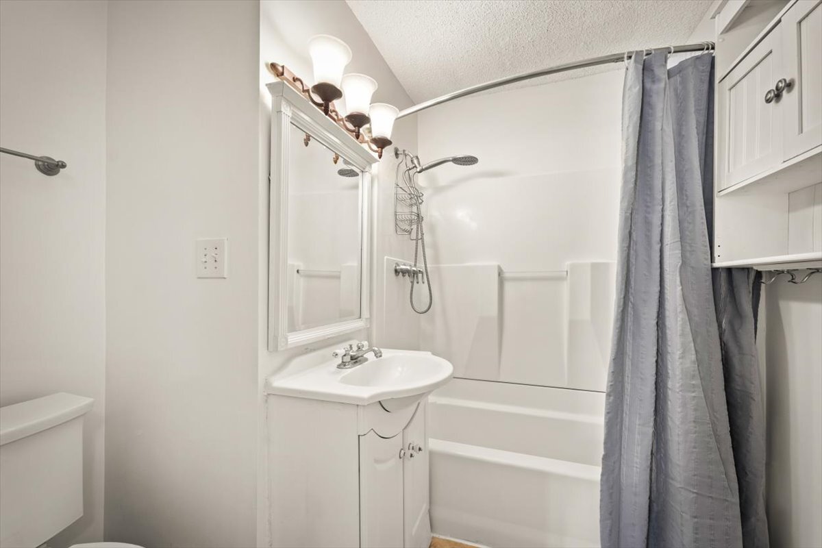 Building Photo - 4315 Antisdale St