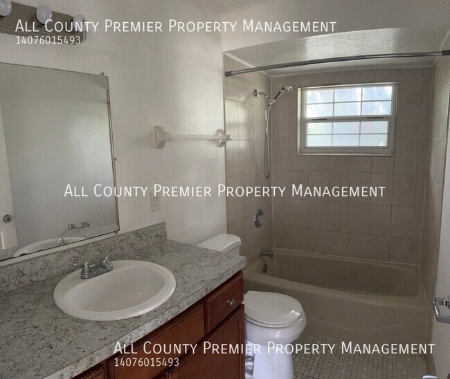 Building Photo - 118 Eaton St