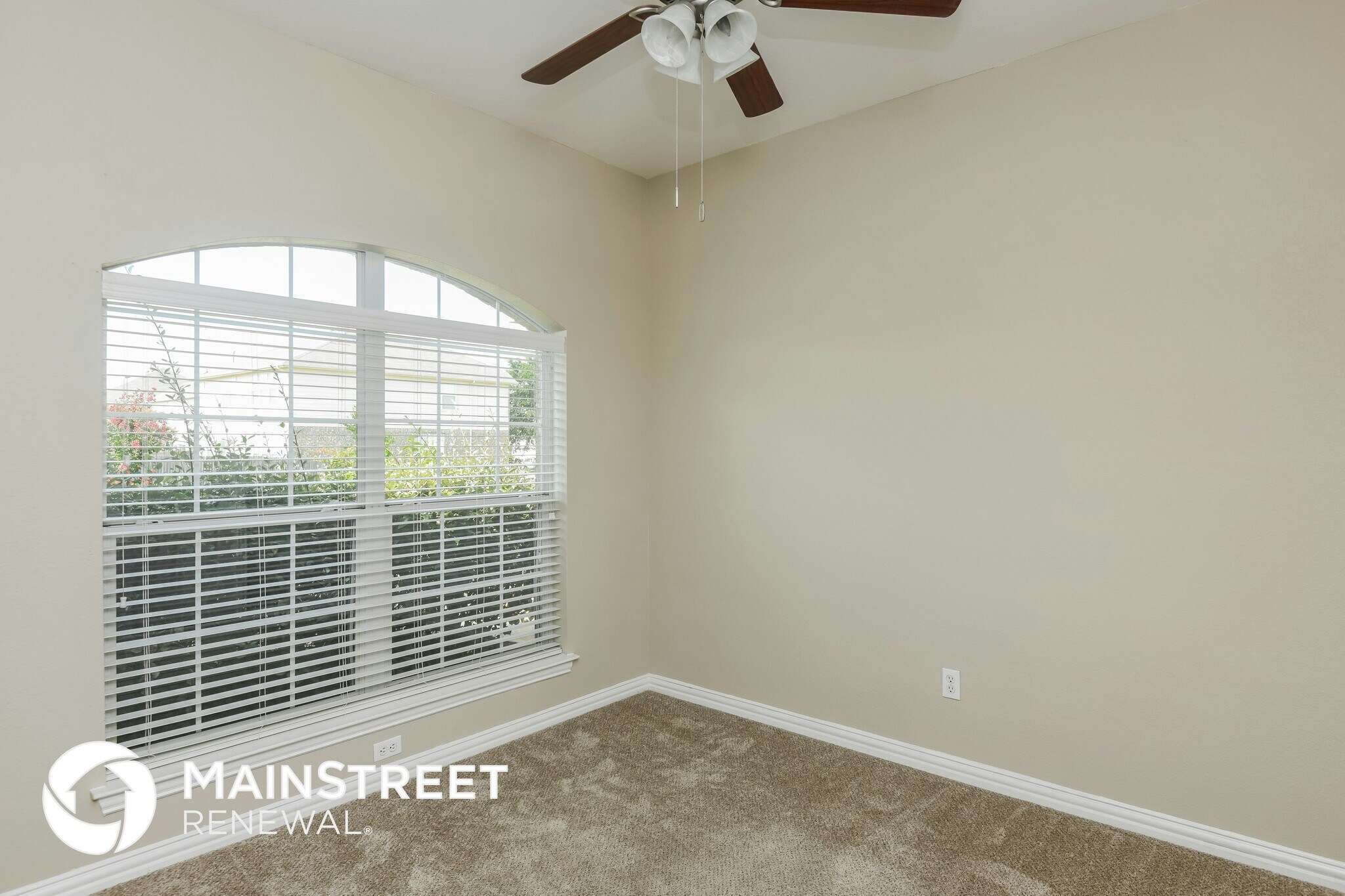 Building Photo - 297 Edison Ln