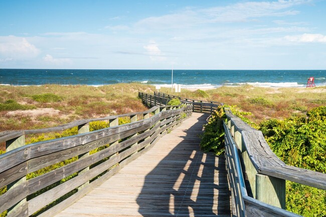 Building Photo - Amelia Island Cottage