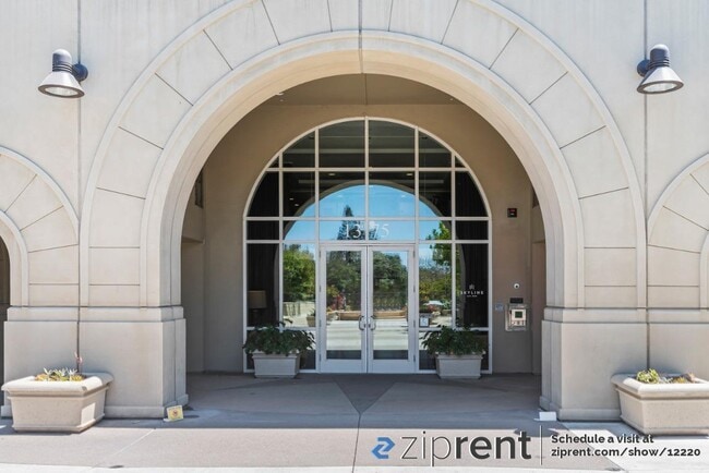 Building Photo - 1375 Lick Ave
