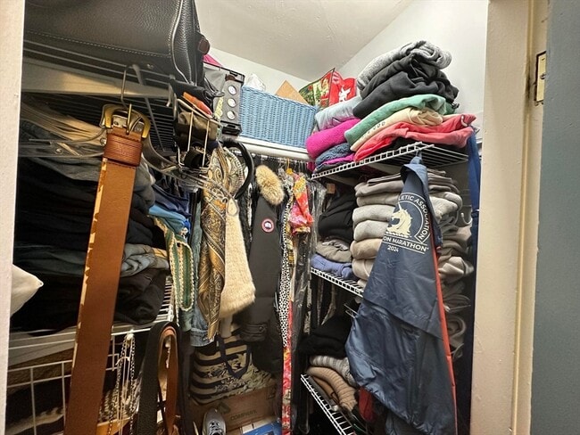 Building Photo - 88 Charles St