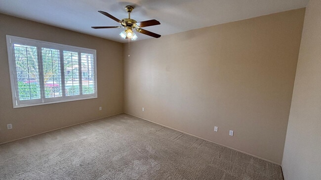 Building Photo - 15138 W Las Brizas Ln
