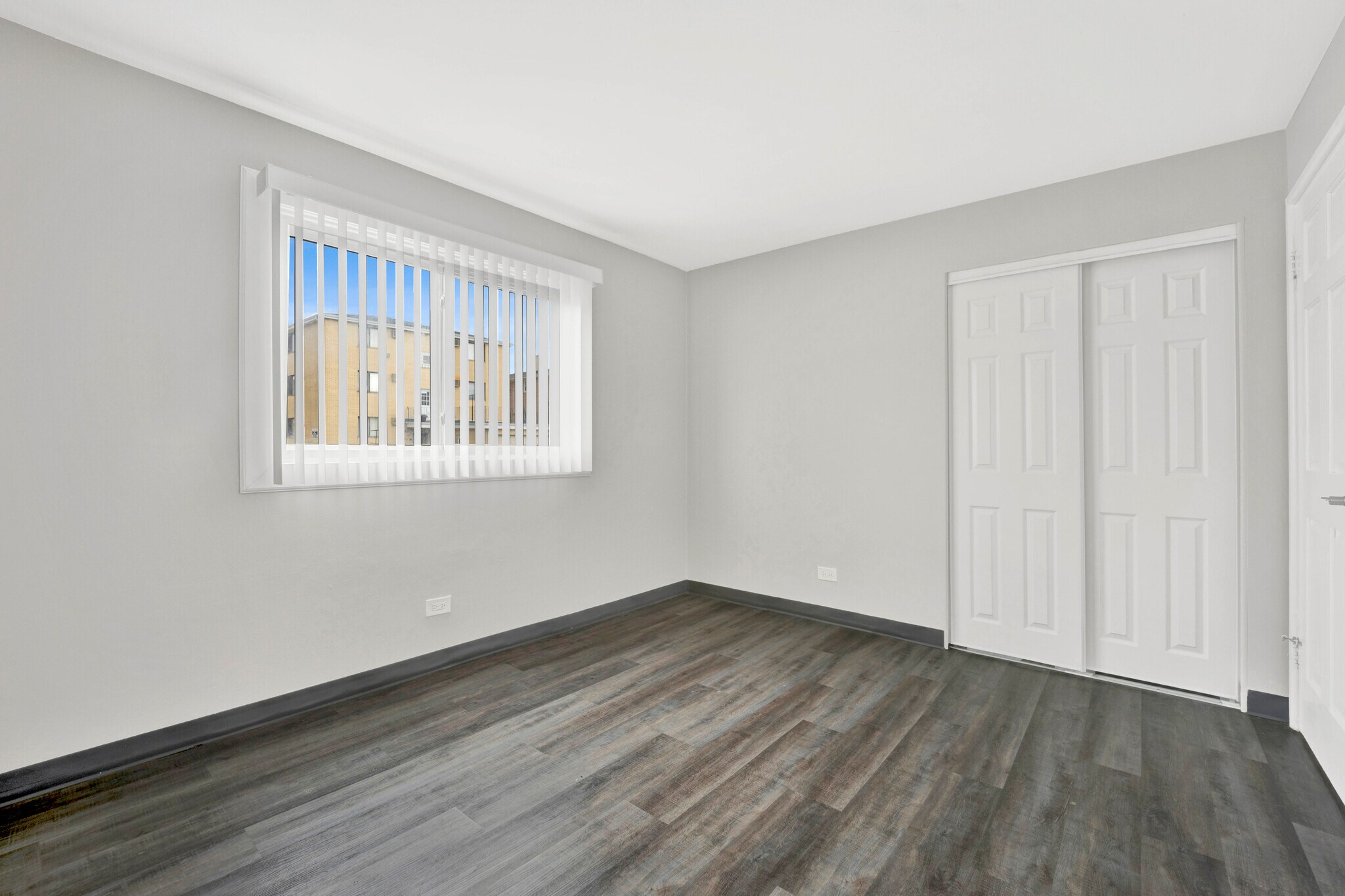 Building Photo - 10339 McVicker Ave