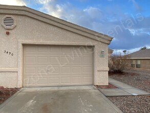 Building Photo - TRUC3490